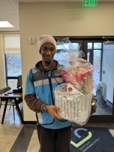 20251206_192341985_iOS